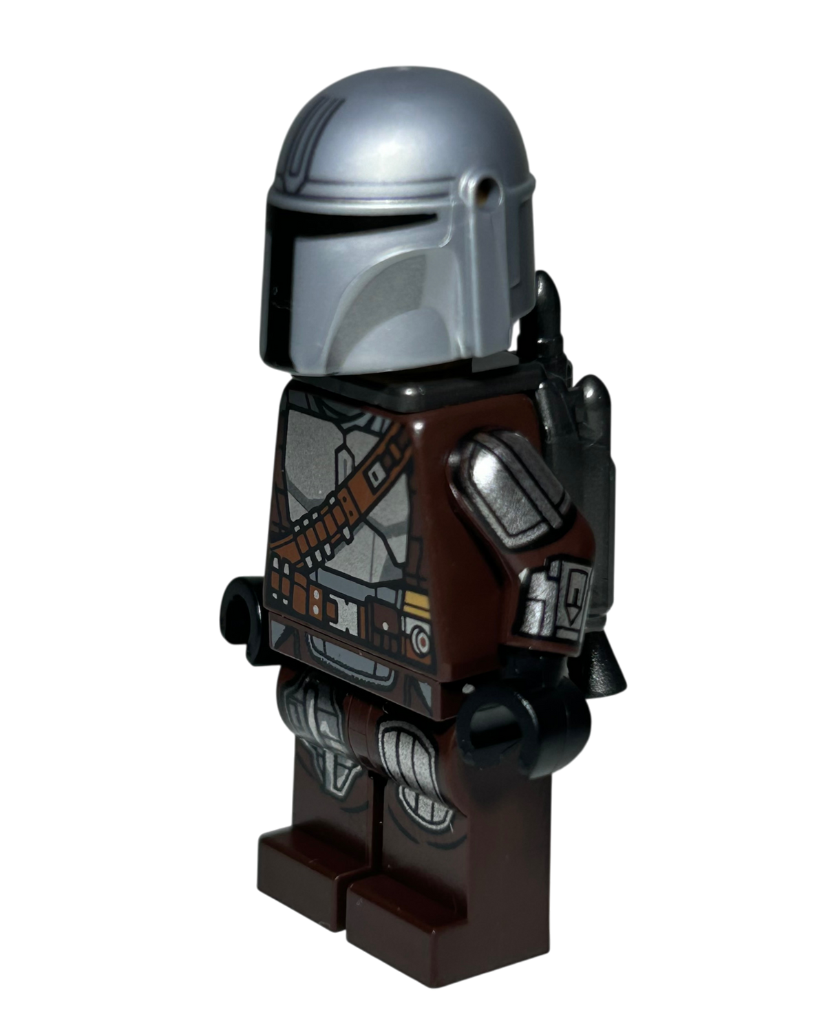 The Mandalorian Din Djarin SW1258 LEGO Star Wars Minifigur Seitenansicht rechts brick2d2