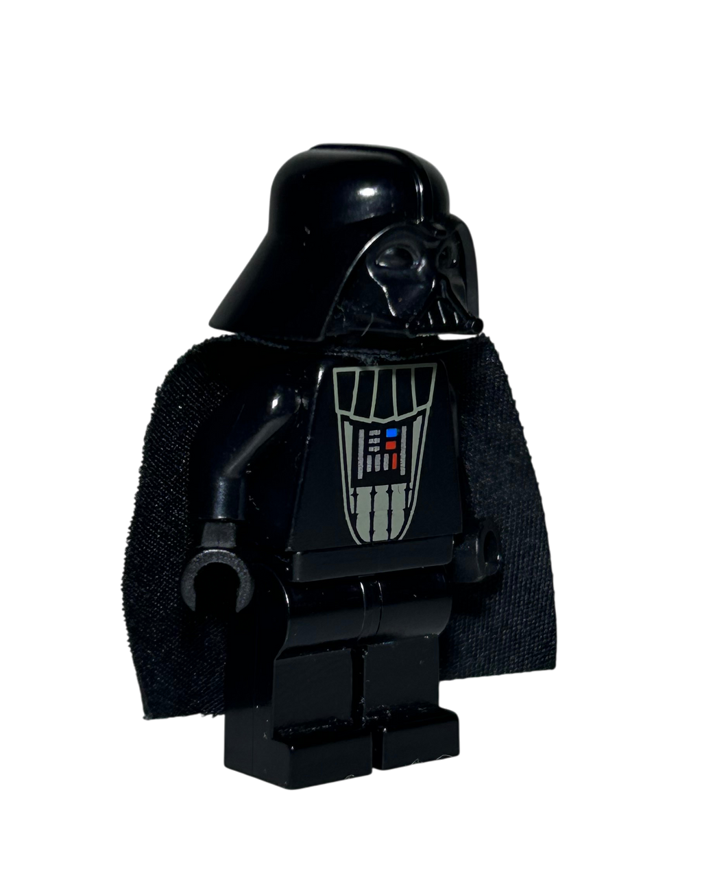 Darth Vader SW0004 LEGO Star Wars Minifigur Seitenansicht links brick2d2