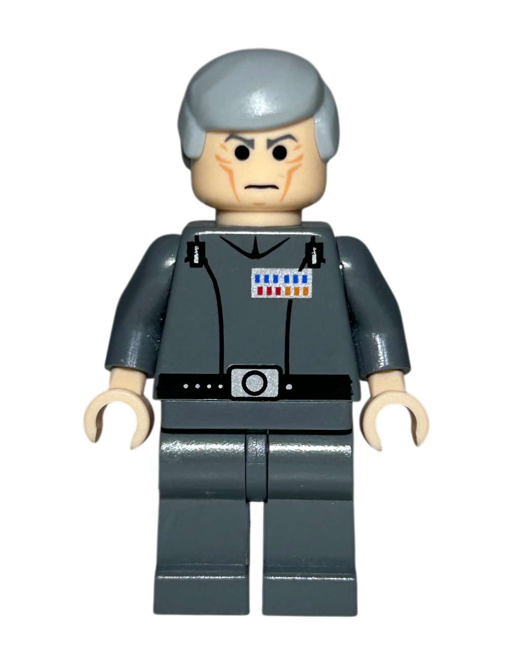 Grand Moff Wilhuff Tarkin SW0157 LEGO Star Wars Minifigur Vorderansicht brick2d2