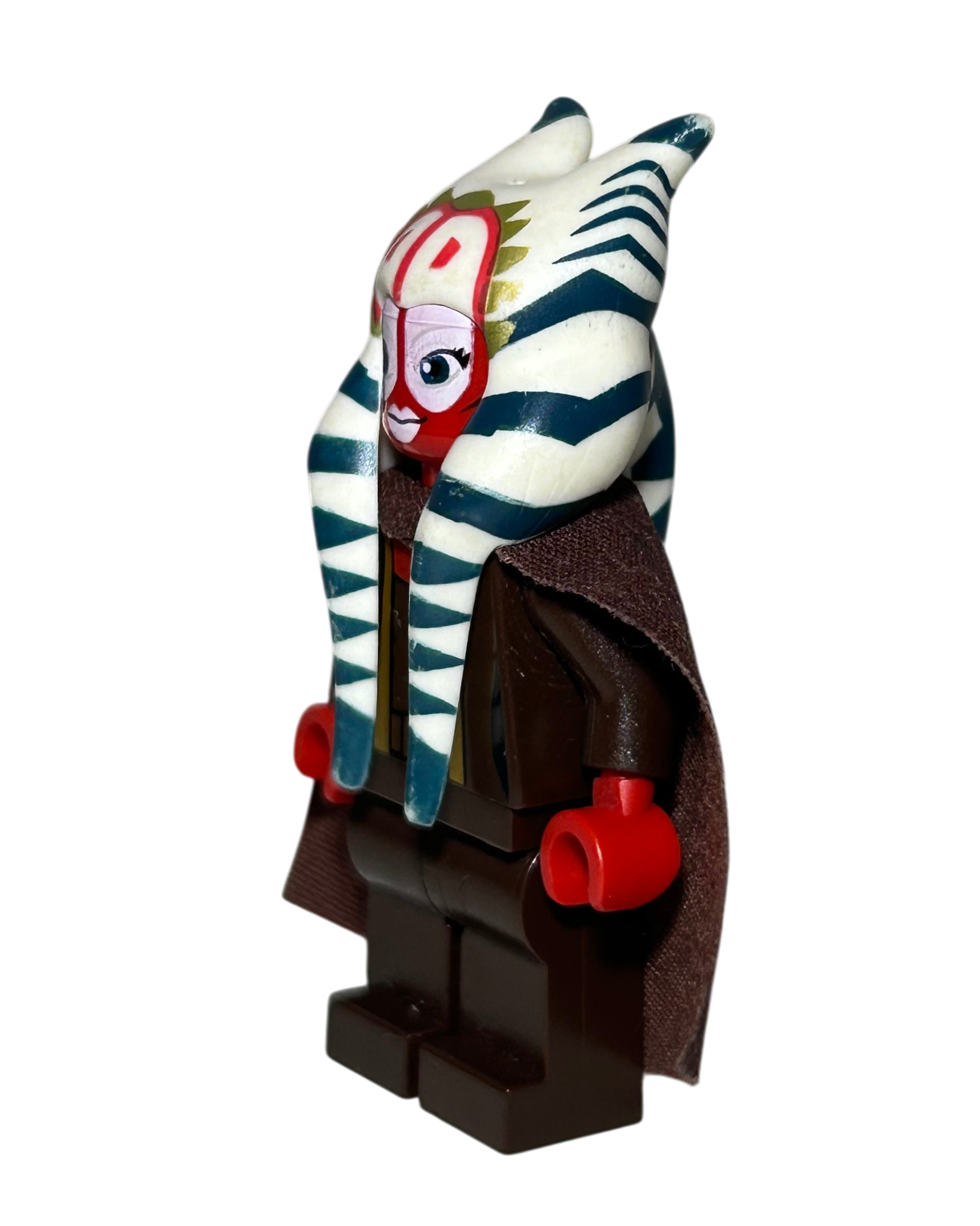 Shaak Ti SW0309 LEGO Star Wars Minifigur mit Cape Seitenansicht rechts brick2d2