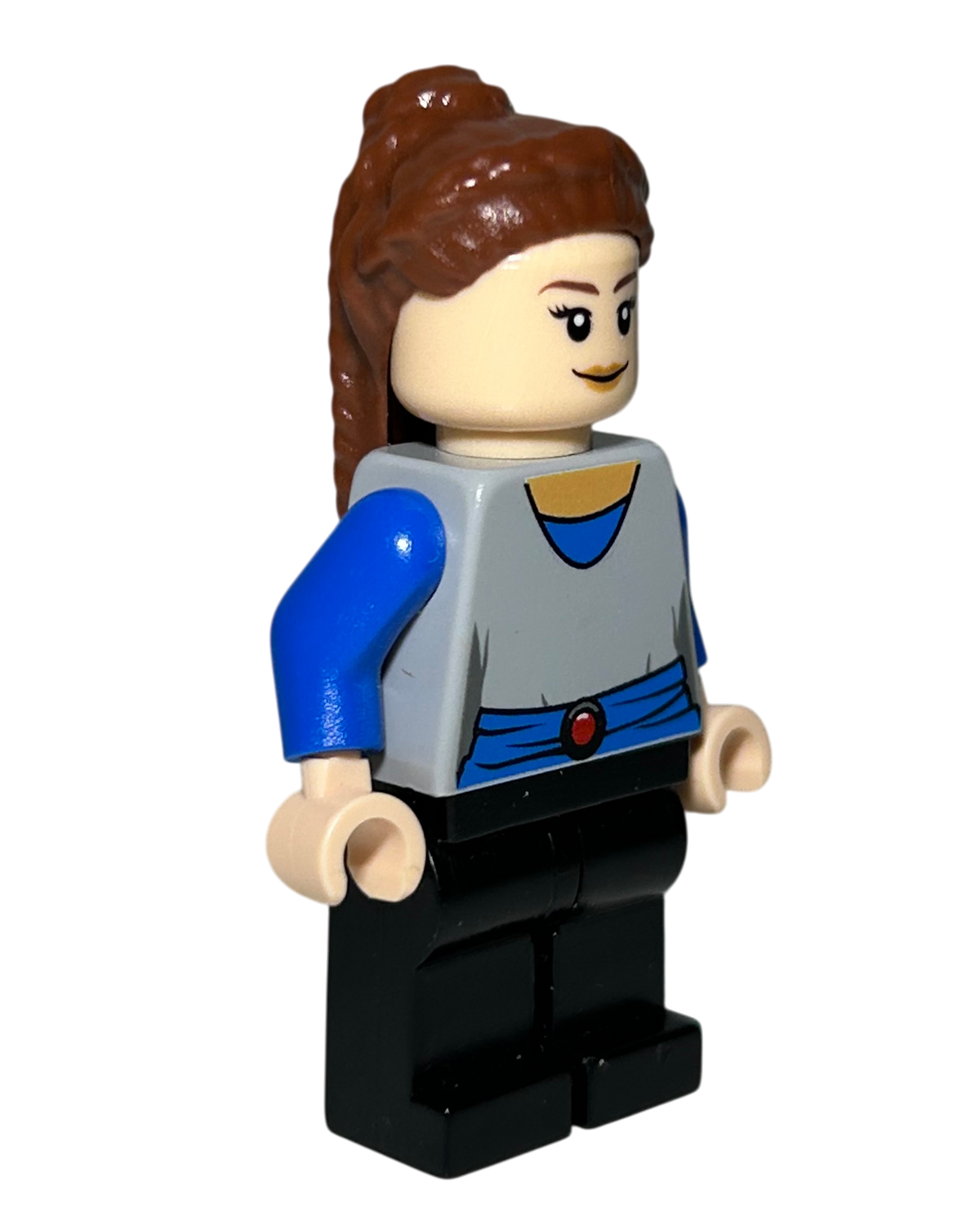 Padmé Naberrie SW0324 LEGO Star Wars Minifigur Seitenansicht links brick2d2