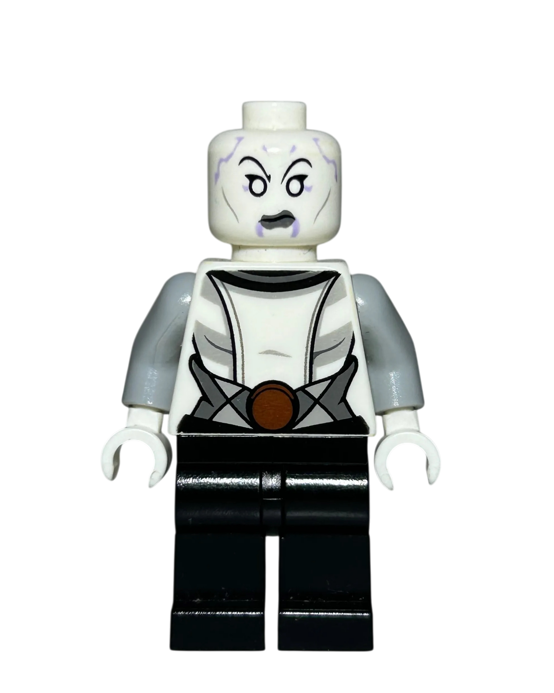 Asajj Ventress SW0615 LEGO Star Wars Minifigur weißer Torso Vorderansicht brick2d2