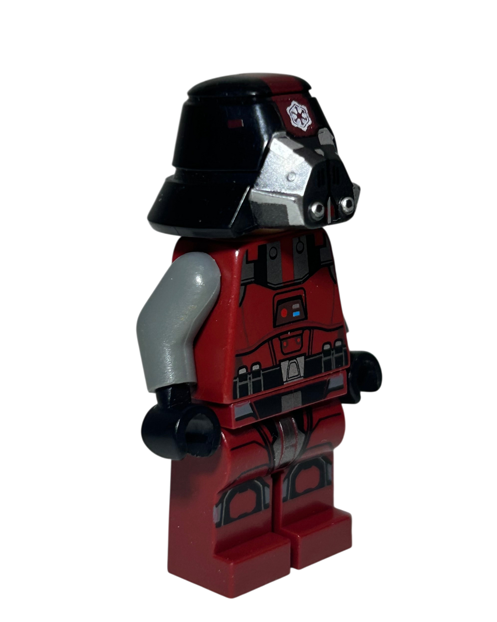 Sith Trooper Rote Rüstung 2013 SW0436 LEGO Star Wars Minifigur Seitenansicht links brick2d2