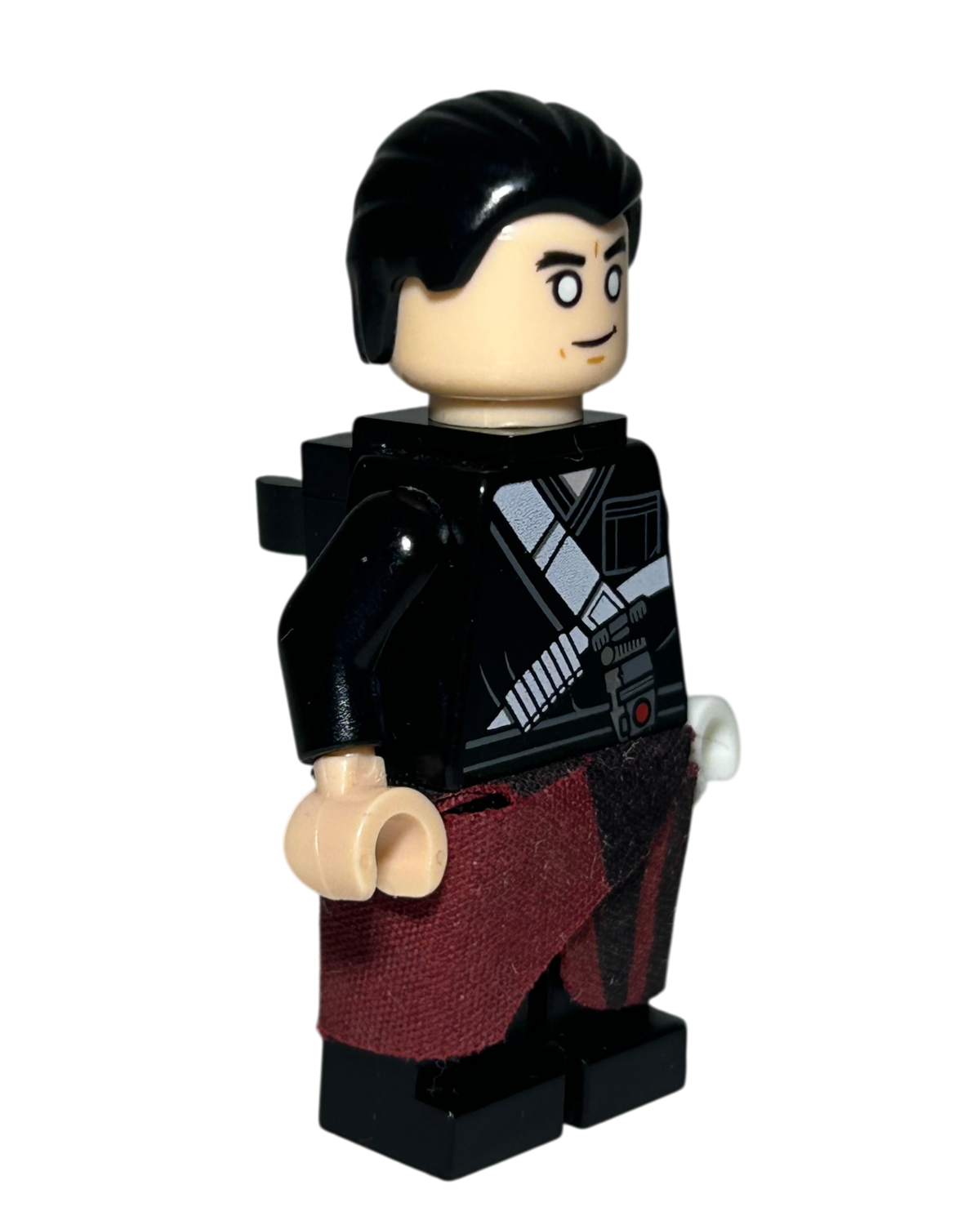 Chirrut Imwe SW0789 LEGO Star Wars Minifigur Seitenansicht links brick2d2
