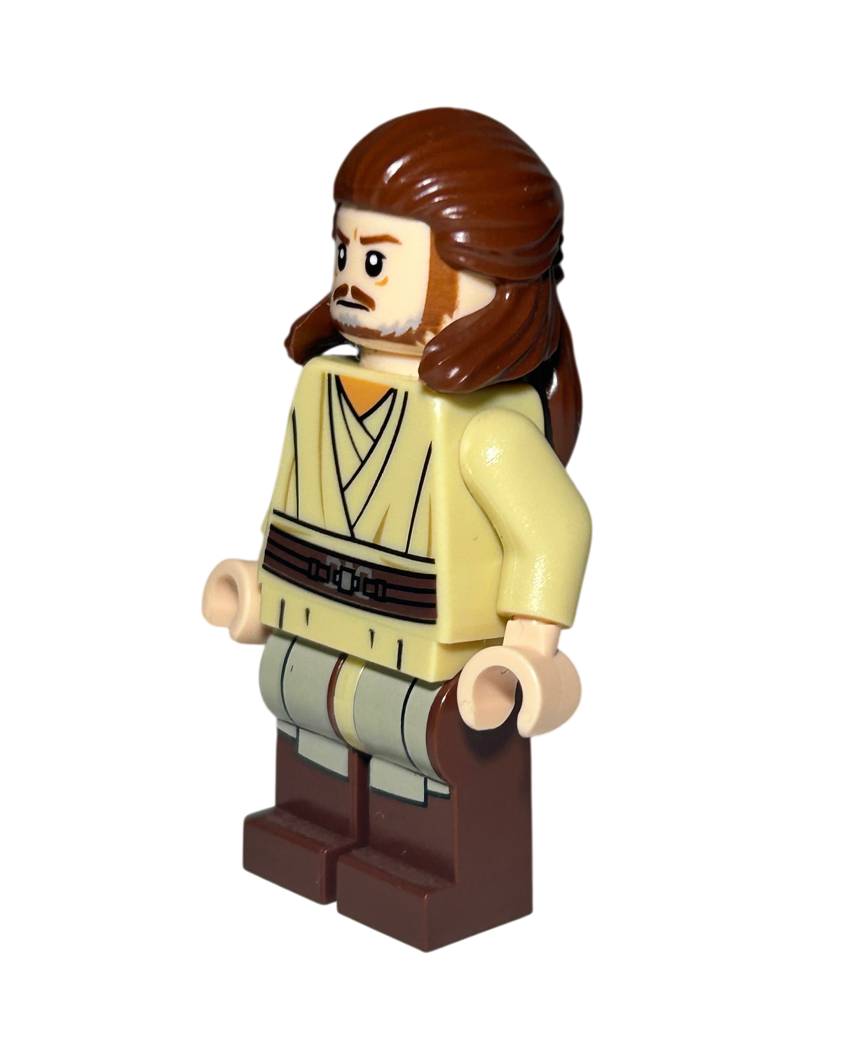 Qui-Gon Jinn SW0810 LEGO Star Wars Minifigur überraschtes Gesicht Seitenansicht rechts brick2d2