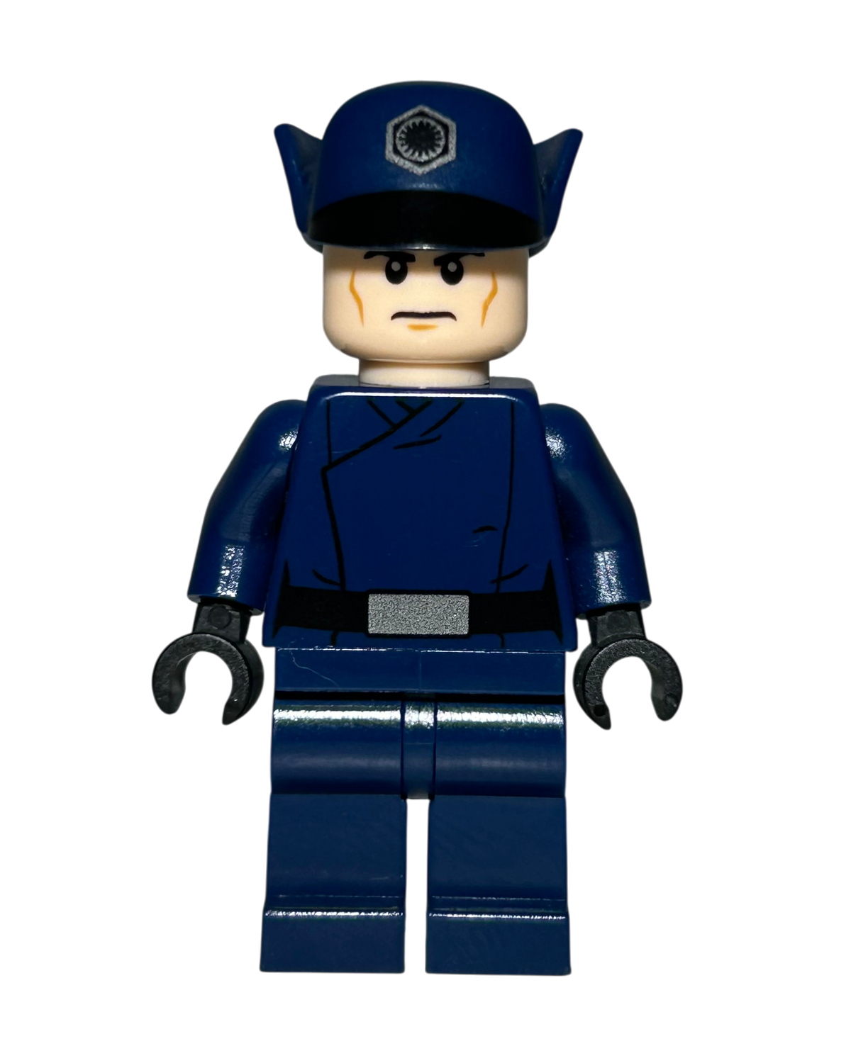 First Order Officer Erich S Datoo SW0832 LEGO Star Wars Minifigur Vorderansicht brick2d2