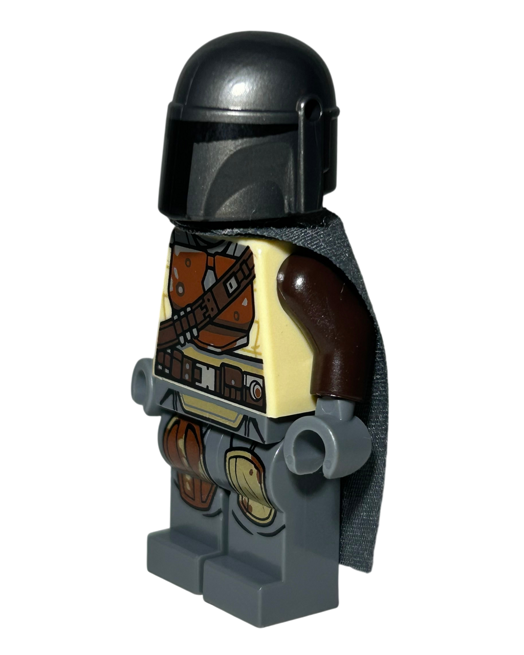 Lego Star Wars Minifigur The Mandalorian Din Djarin SW1057 Seitenansicht rechts brick2d2