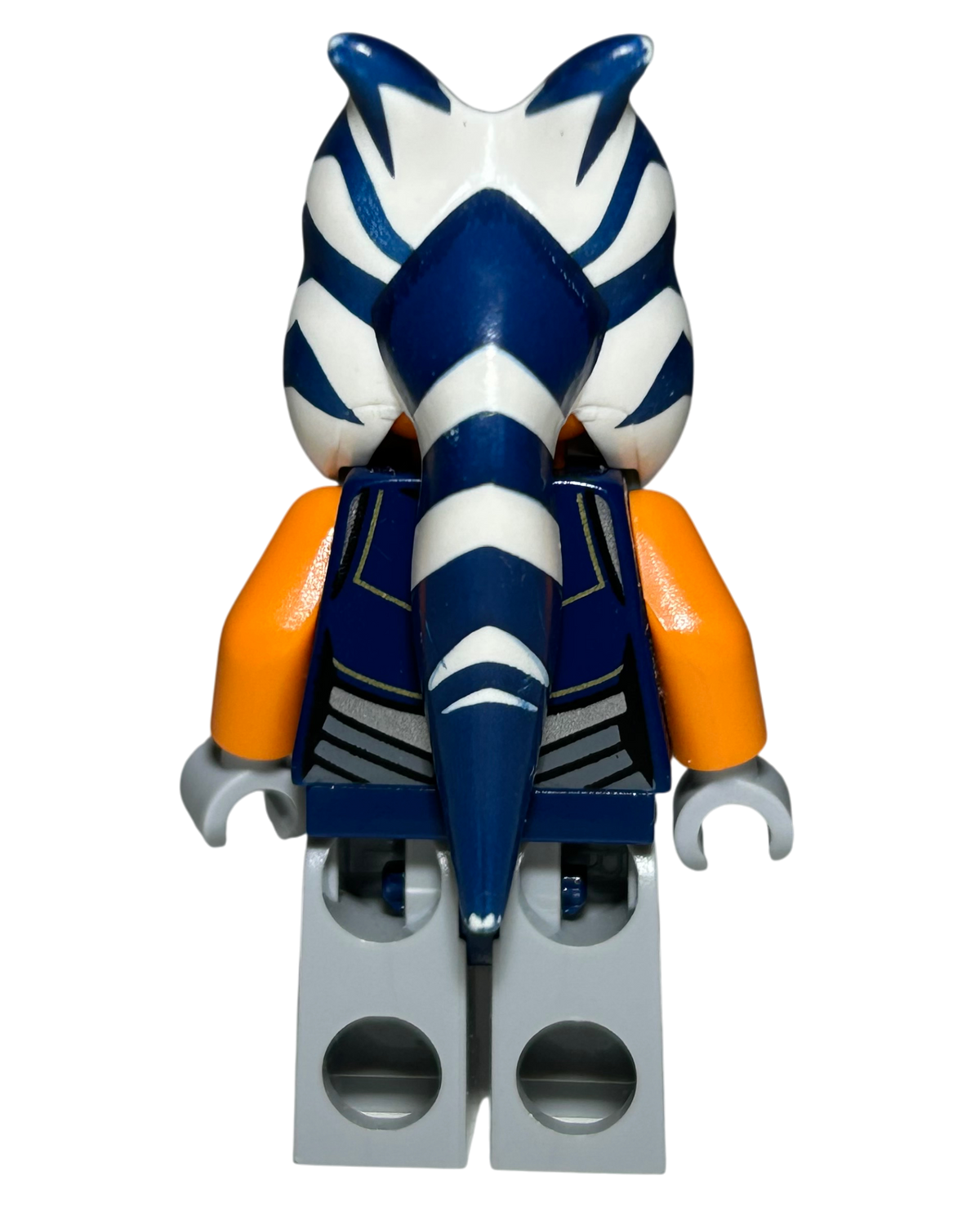 Ahsoka Tano Erwachsen SW1096 LEGO Star Wars Minifigur Rückansicht brick2d2