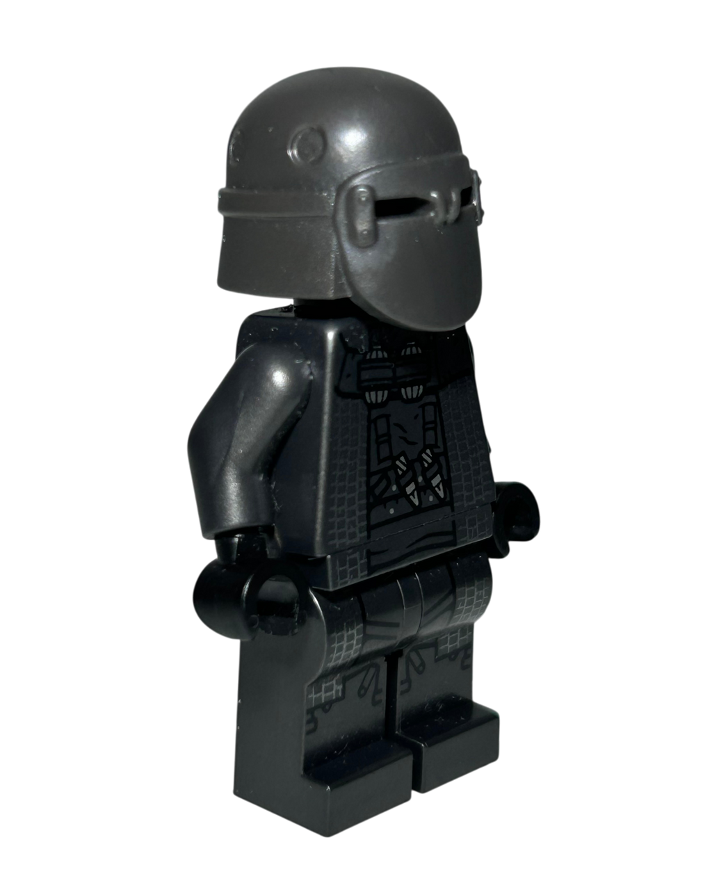 Knight Of Ren Cardo SW1099 LEGO Star Wars Minifigur Seitenansicht links brick2d2