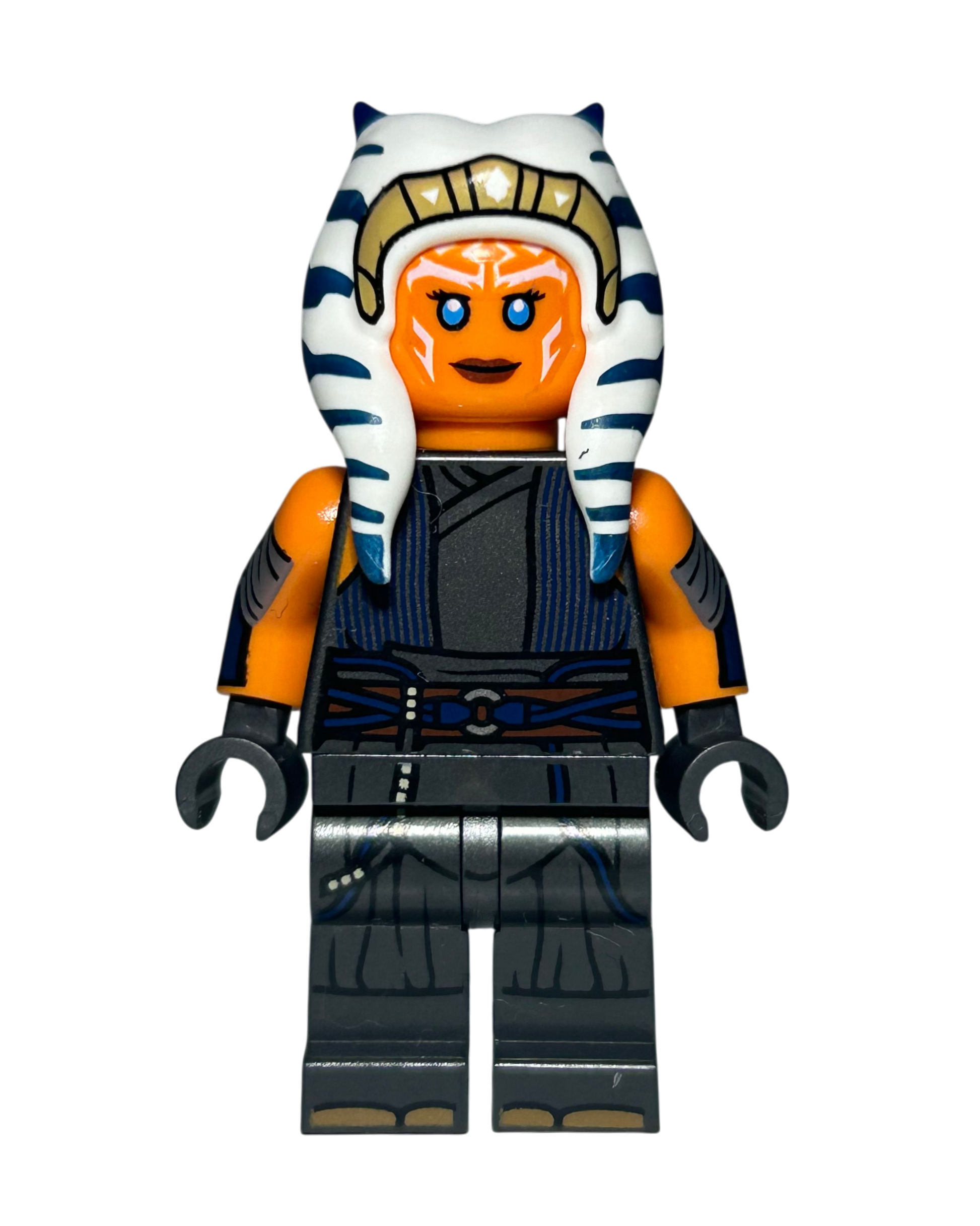 Ahsoka Tano Alt SW1300 LEGO Star Wars Minifigur Detailansicht brick2d2