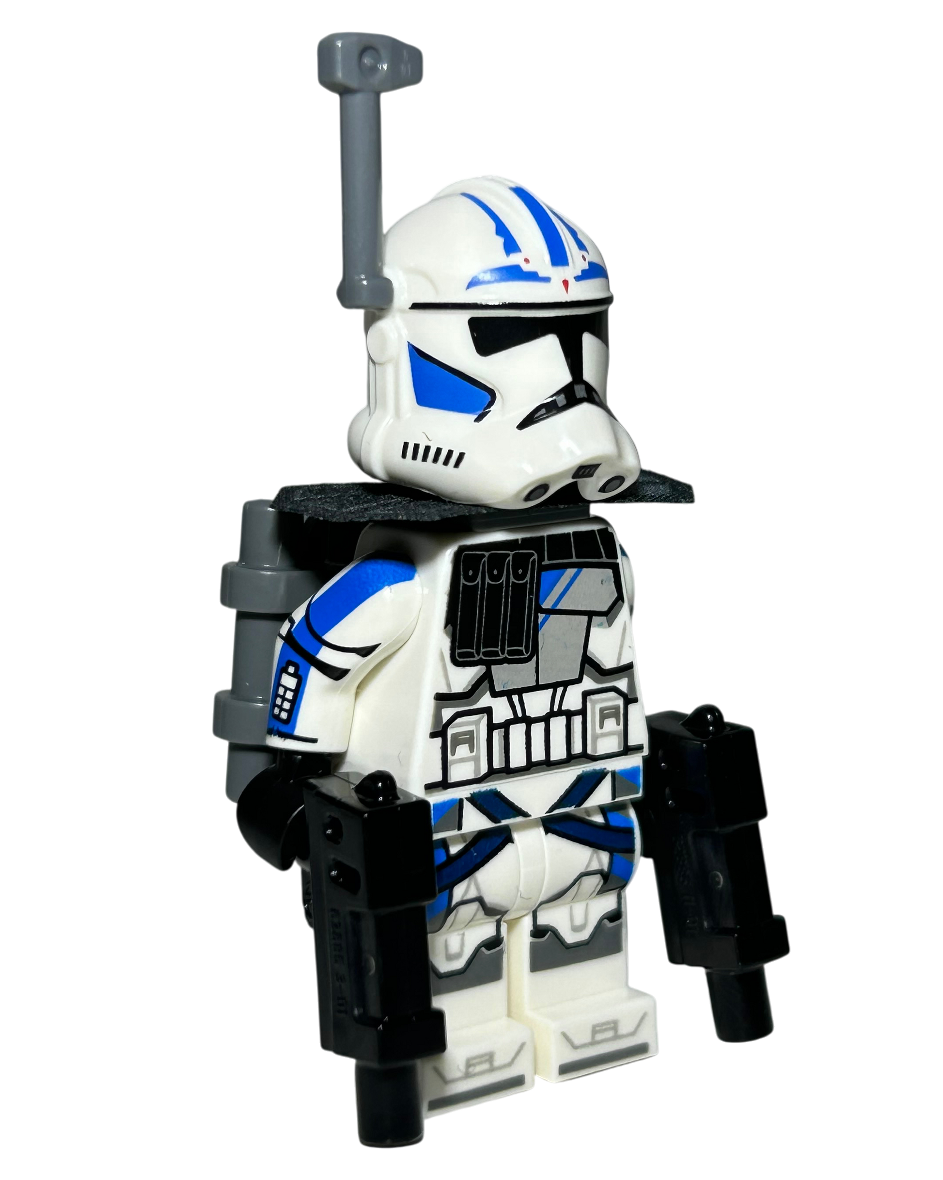 ARC Trooper Fives Jubiläumsplatte SW1329 LEGO Star Wars Minifigur Seitenansicht links brick2d2