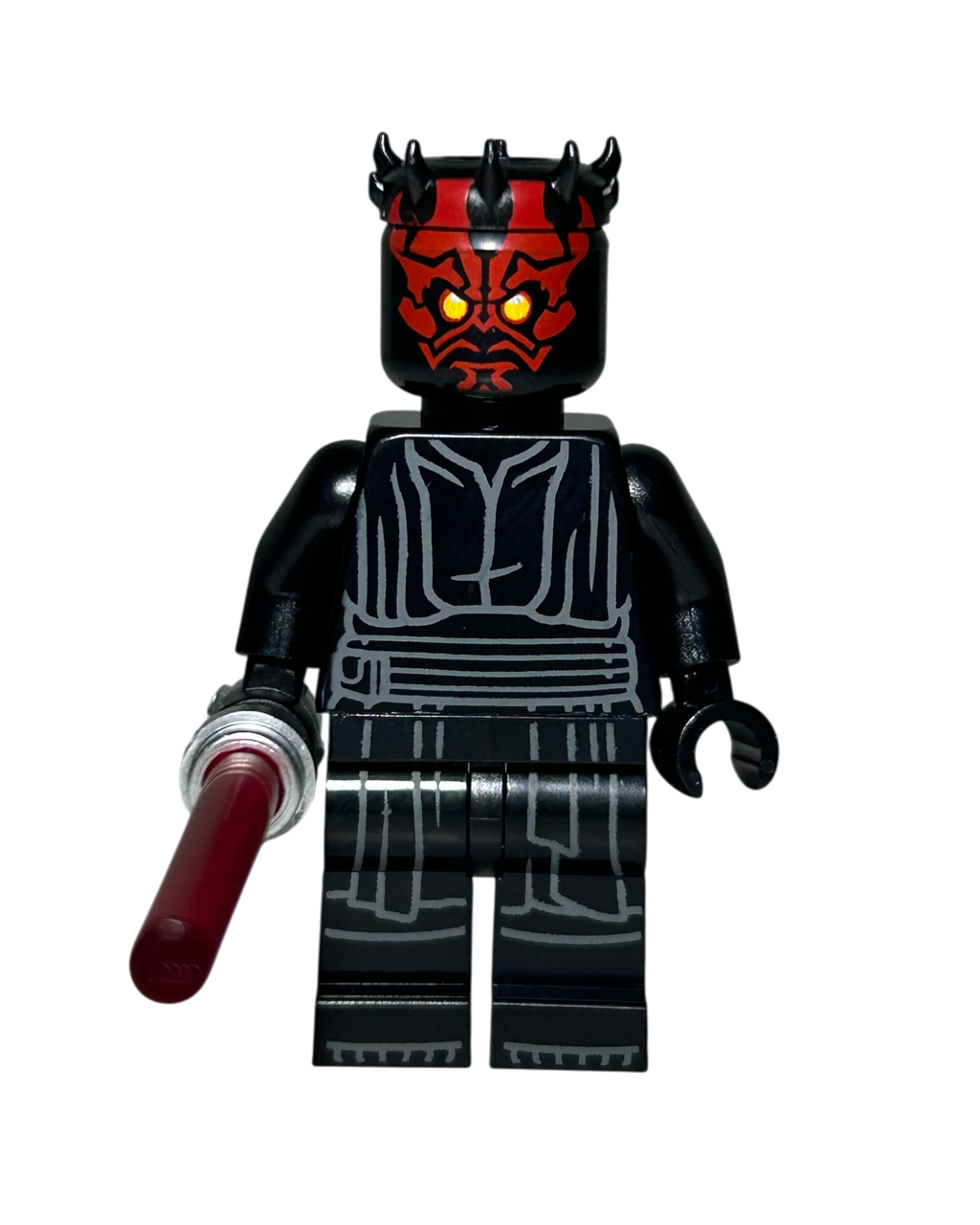 Darth Maul SW1333 LEGO Star Wars Minifigur Vorderansicht – brick2d2